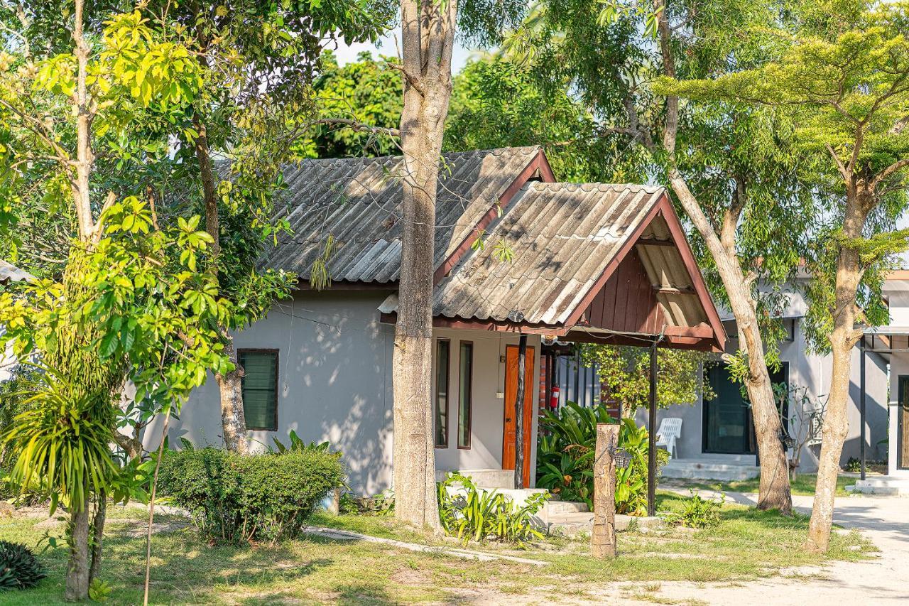 The Cosy Sunset Beach Resort & Restaurant Thong Sala Esterno foto